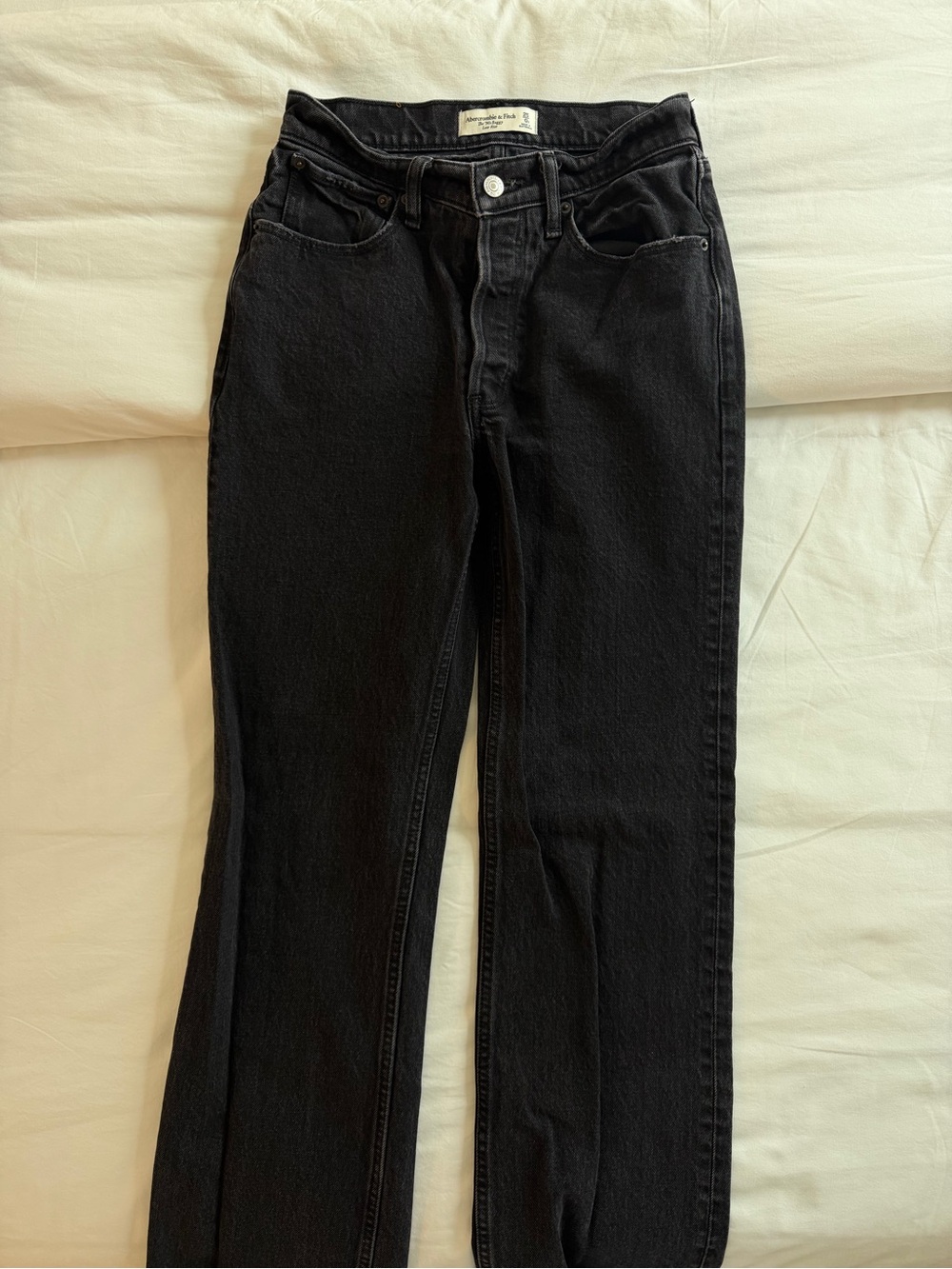 Black ‘90s Baggy Low Rise Jeans